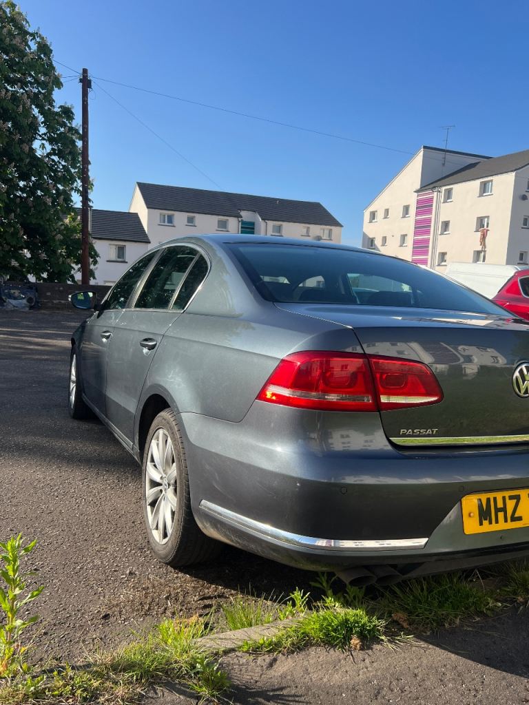 Volkswagen, PASSAT, Saloon, 2013, Manual, 1968 (cc), 4 doors