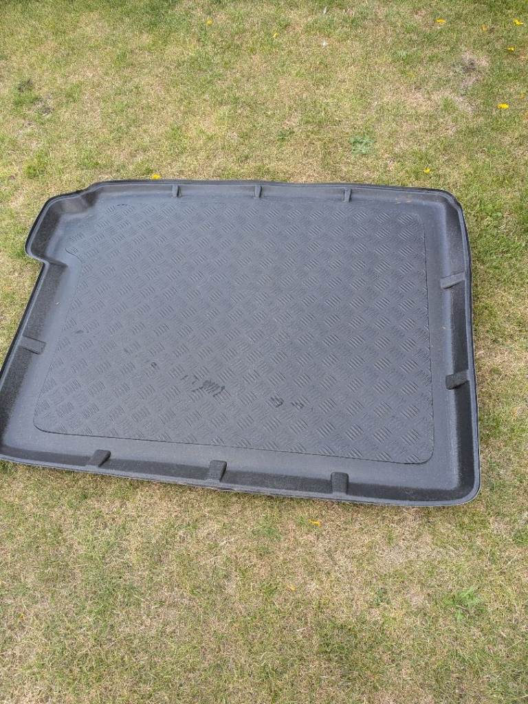 NOMAD Boot liner mat for BMW