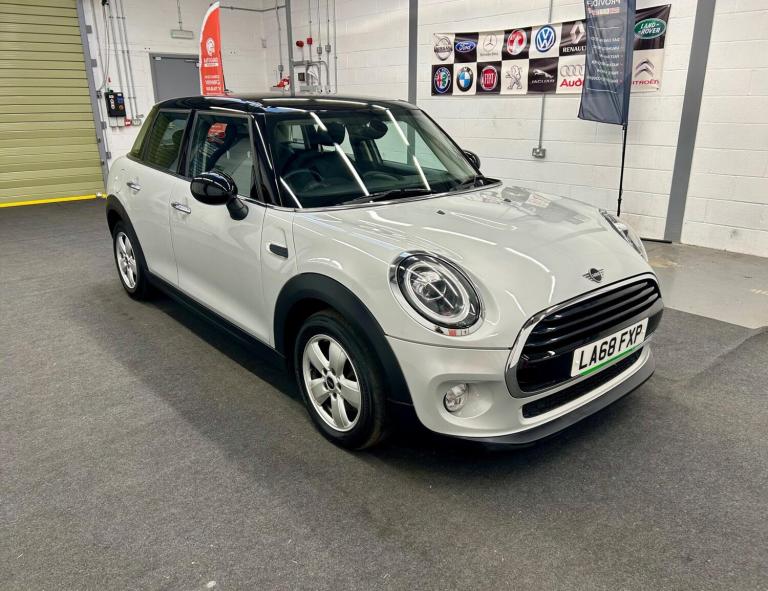 2018 MINI Hatch 1.5 Cooper Classic II 5dr HATCHBACK PETROL Manual