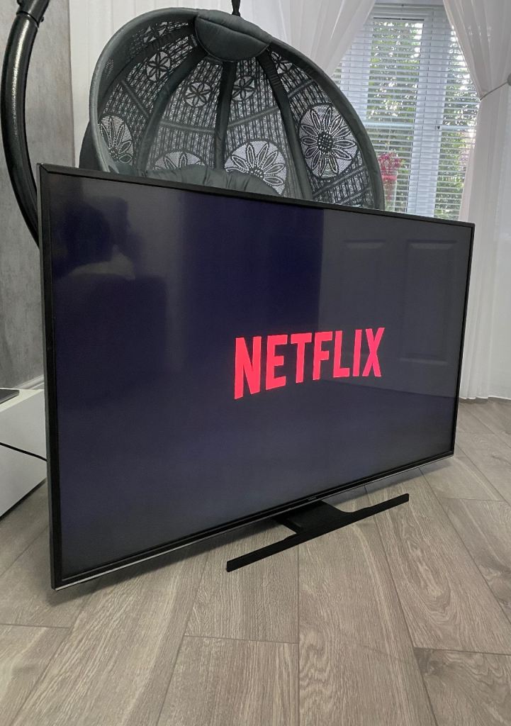 Big Smart TV 55" 4K!