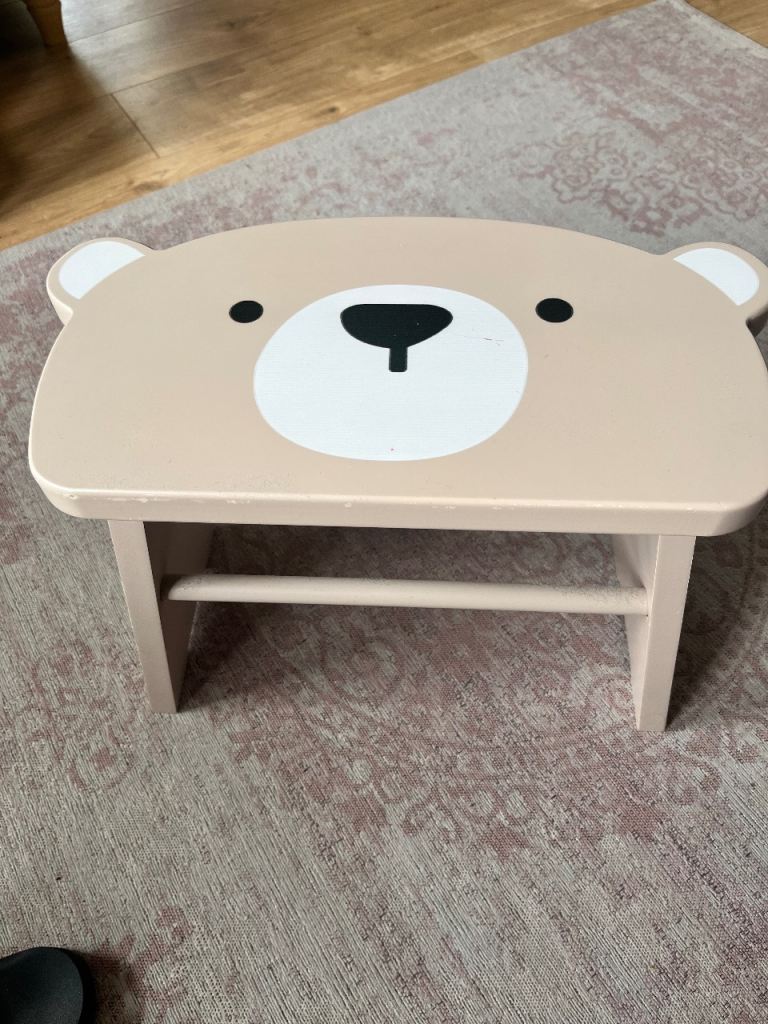 Cute Bear Kids Wooden Stool – Fair Condition