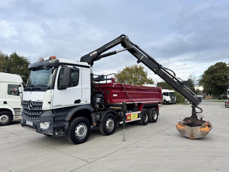 2016 MERCEDES AROCS 3240 8X4 TIPPER GRAB 