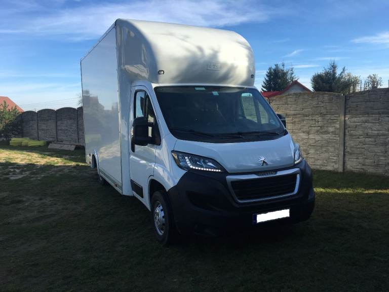 2018 Peugeot Boxer Luton van,  2.2 bluehdi, 165bhp, MILEAGE ONLY 11.000 MLS