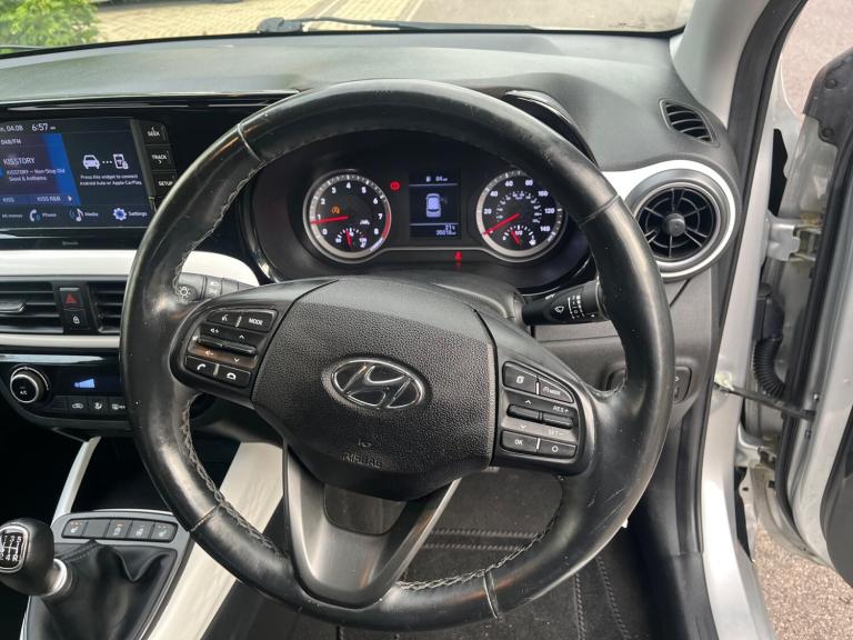 2022 Hyundai i10 1.0 Premium Euro 6 (s/s) 5dr HATCHBACK Petrol Manual