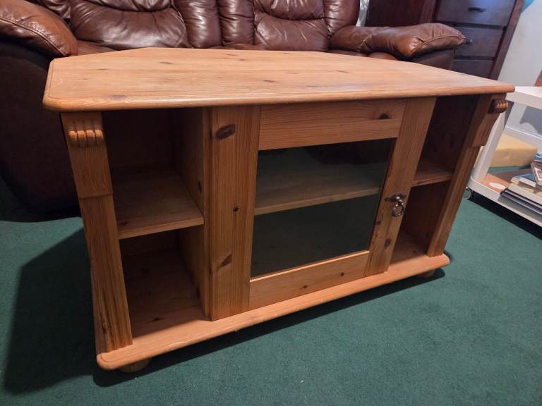 TV CABINET