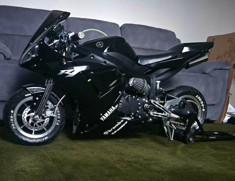  midi moto Yamaha YZF R1 replica black 4 stoke Super Pocket Motorbike 