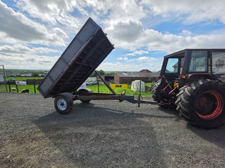 Weeks tractor 3 ton drop side tipping trailer 