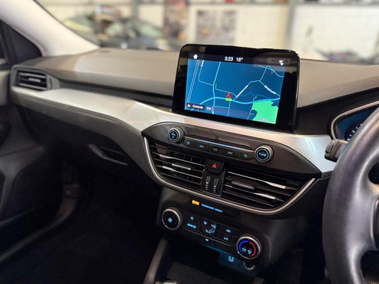 FORD FOCUS 1.5 EcoBlue Zetec 2018