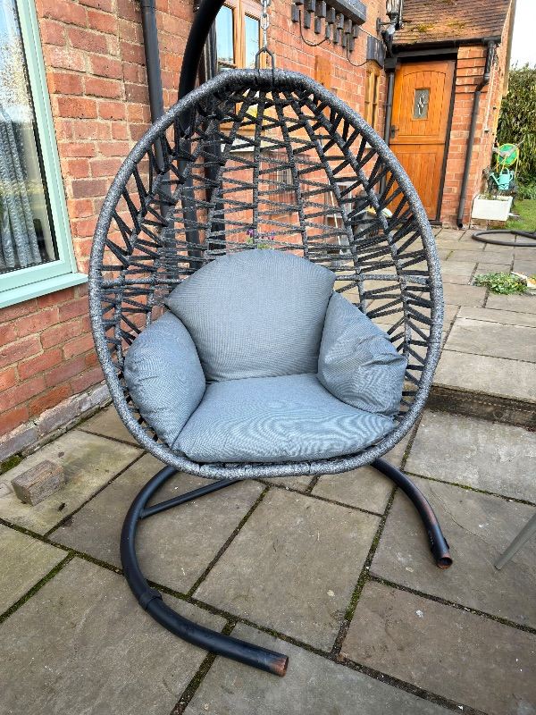 Hanging Egg Chair - Grey with Cushions