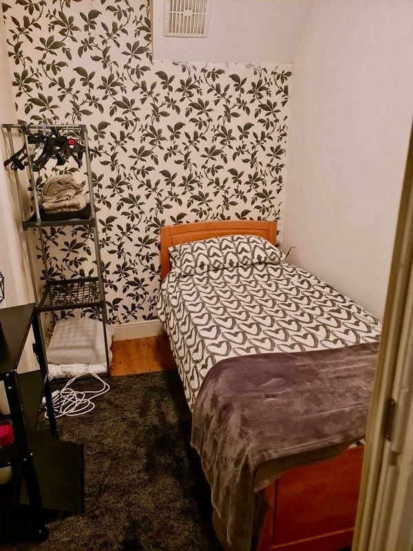 Rent Single Room - Address: Chingford Mount Road E4 8LU 