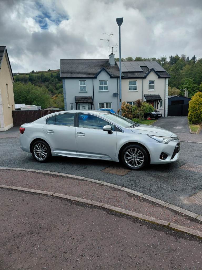 2017 Toyota avensis 1.6 d4d business edition 