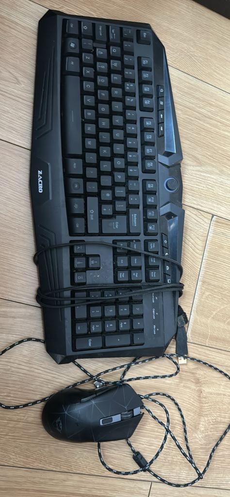 Gaming keyboard and mouse 