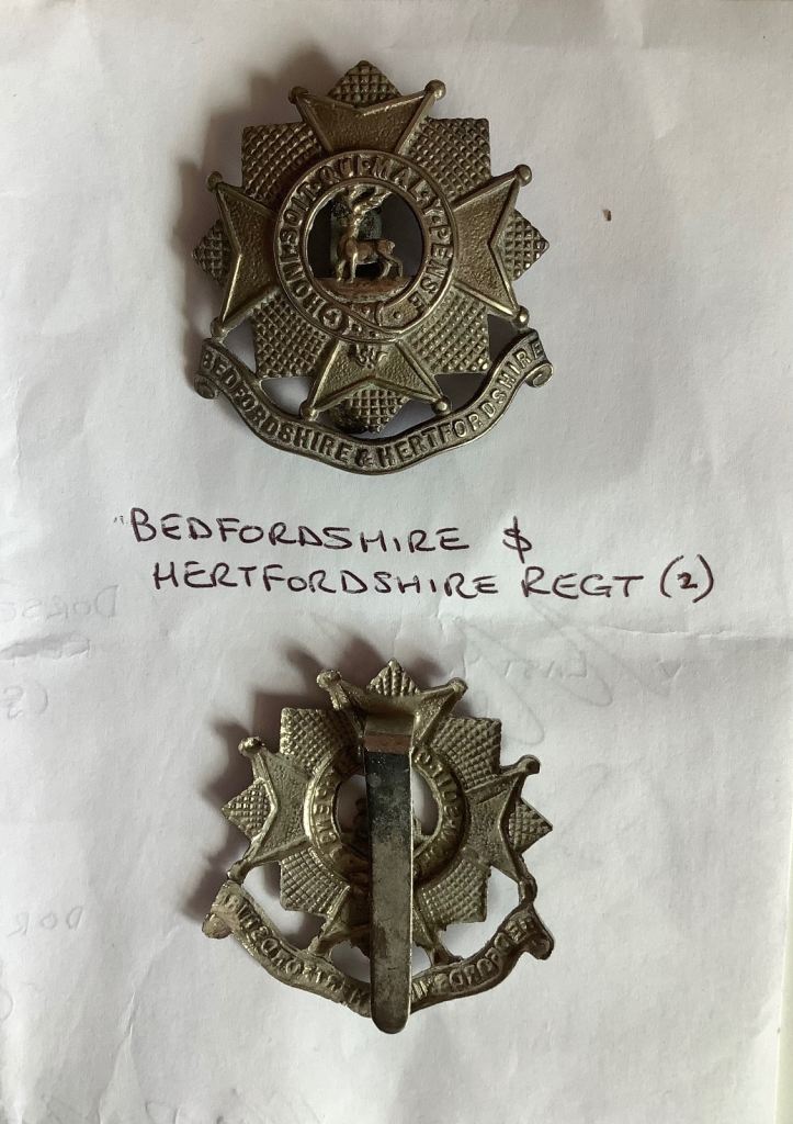 2 x Brass Beds & Herts Regt cap badge £3 each, £5 for both