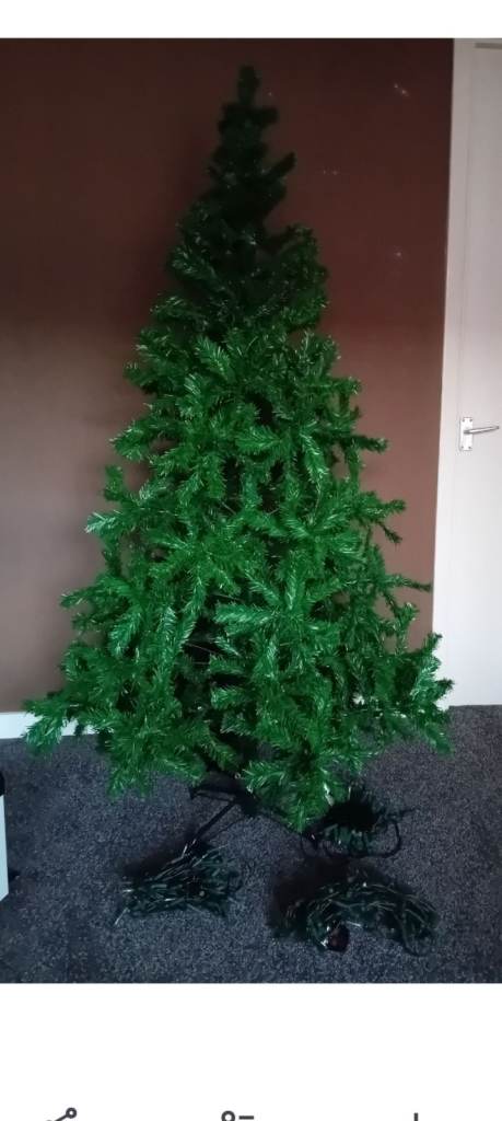 Christmas tree + extras