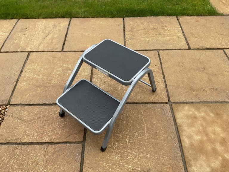 Caravan steps