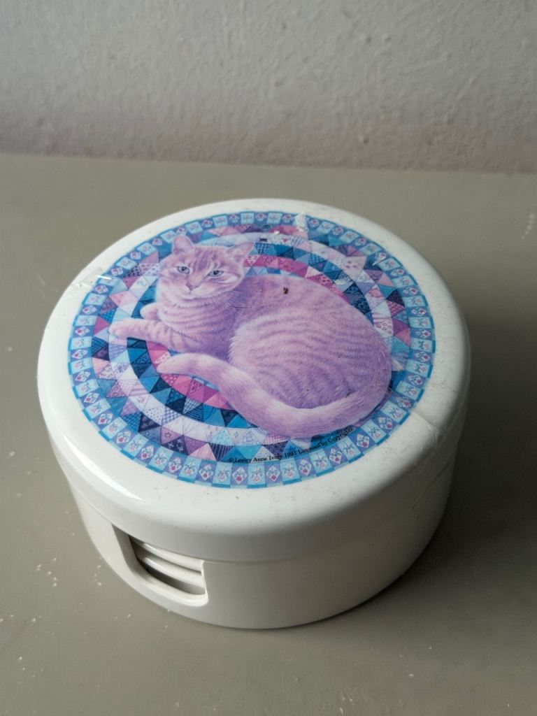 Cloverleaf Ivory Cats Coaster Set with Holder – Lesley Anne Ivory
