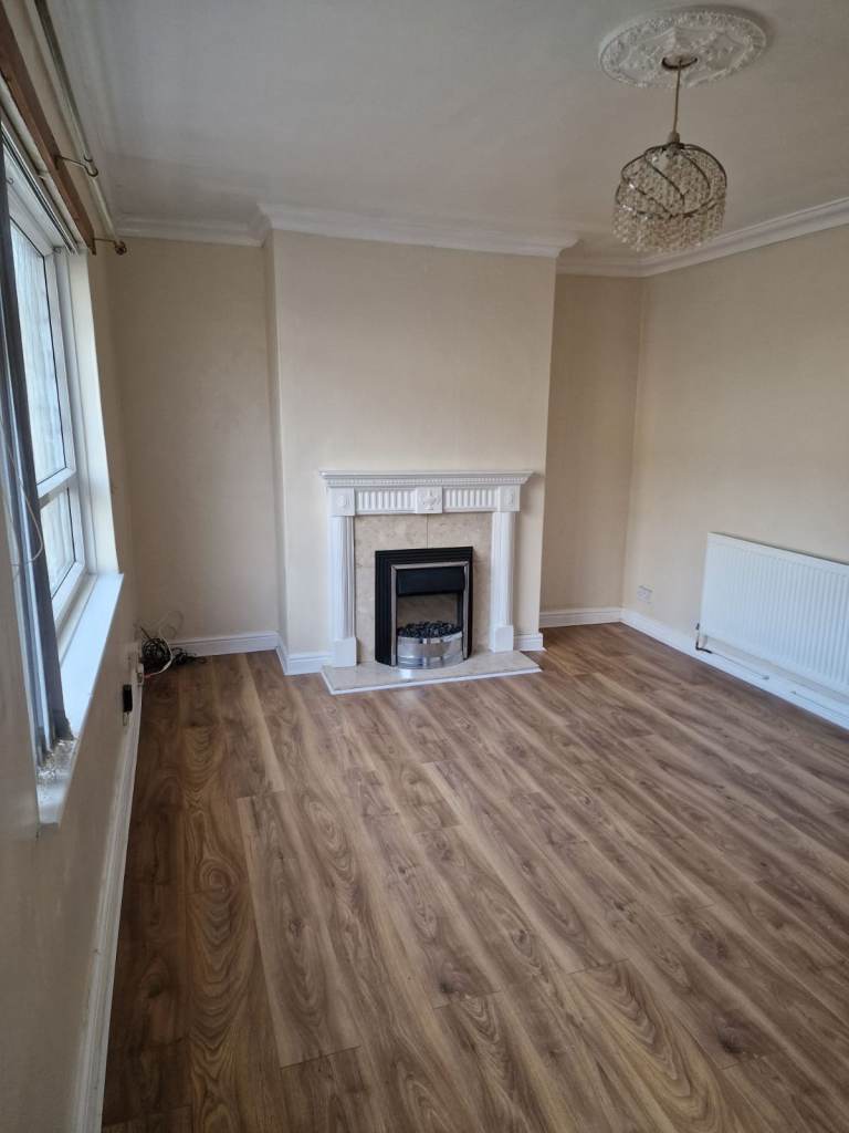 3 Bedroom House in Stanningley, Pudsey, LS28 (3 bed)