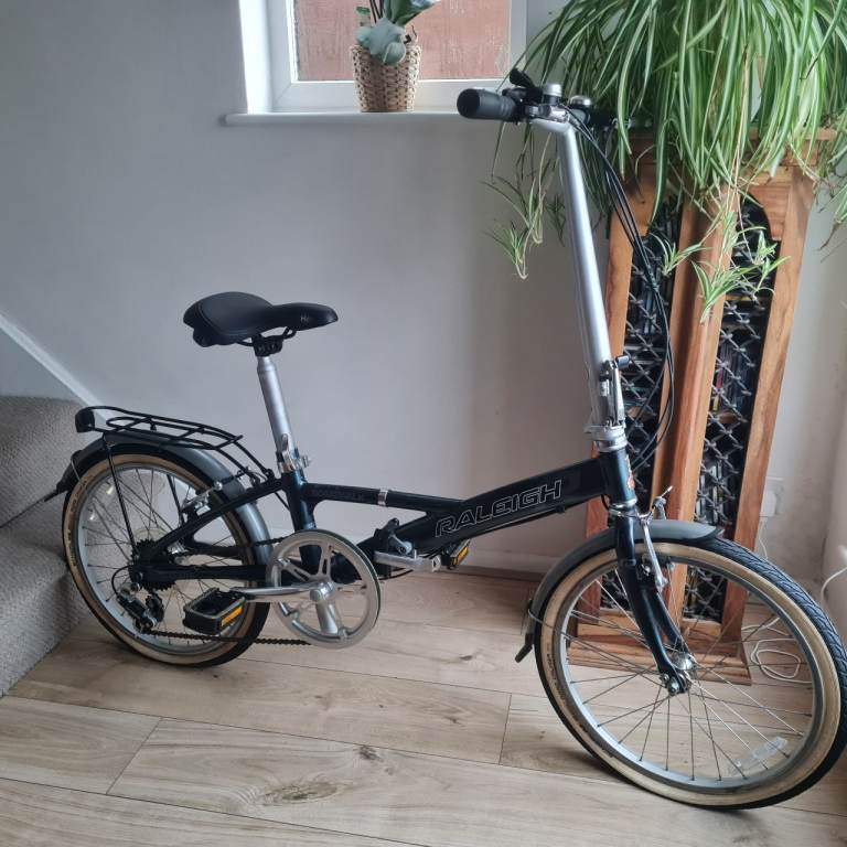 image for Raleigh boardwalk airlight