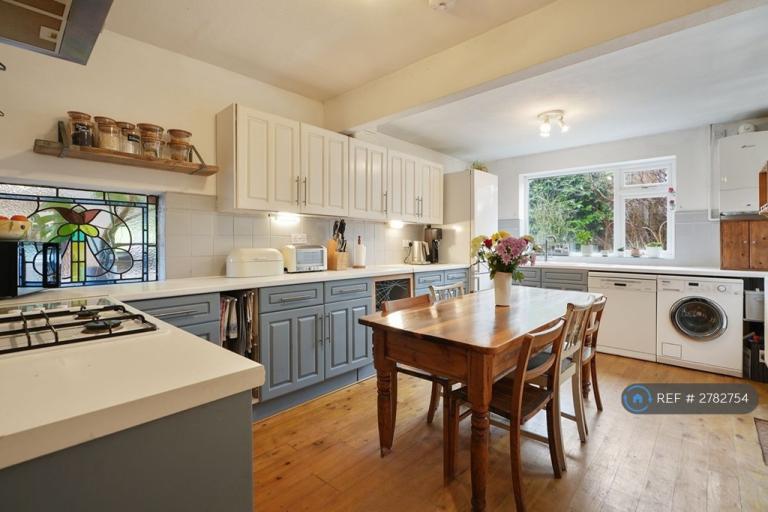 2 bedroom house in Barleywood Road, Sheffield, S9 (2 bed) (#2782754)