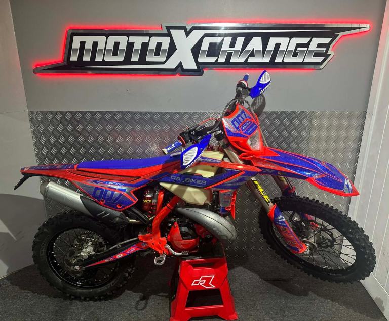 2024 BETA 300 Racing ....ROAD REGISTERED....45 HOURS.....£6495.....MOTO X CHANGE