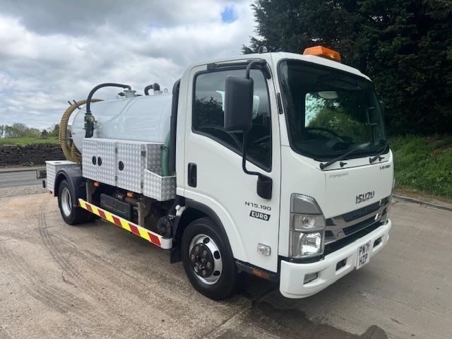 2022 ISUZU N75.190 EURO 6 G K & N services 3600ltr vacuum tanker,wash down