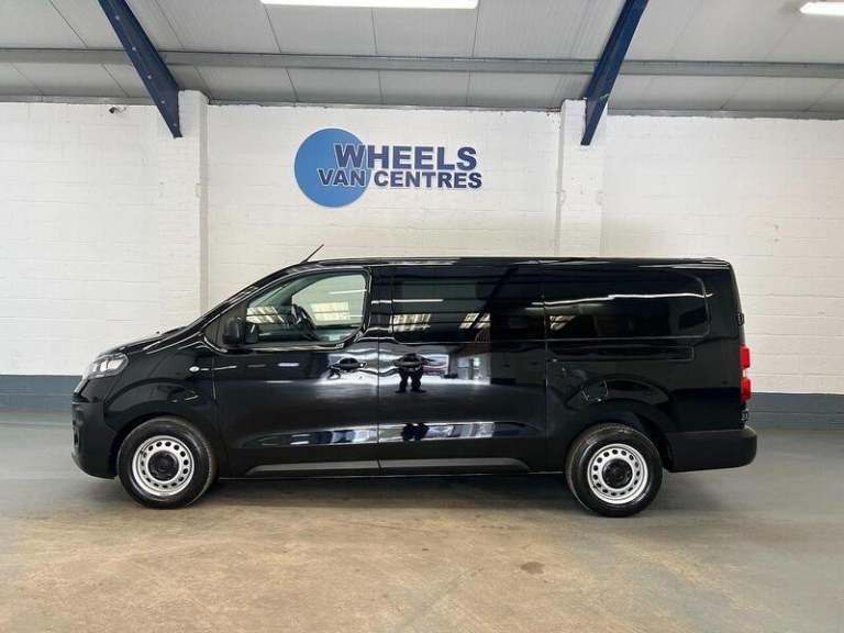 2022 Fiat Scudo 2.0 MultiJet 145 Tecnico Crew Van PANEL VAN DIESEL Manual