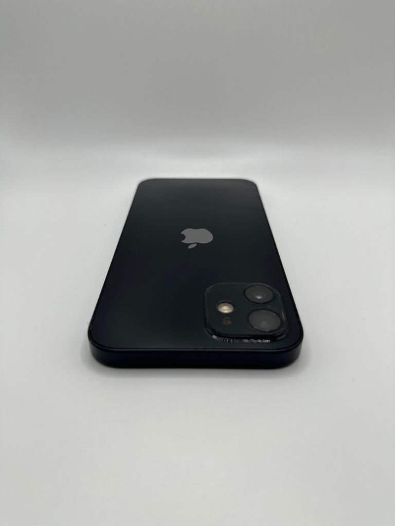PRISTINE: Apple iPhone 12, 64gb, Black (UNLOCKED)