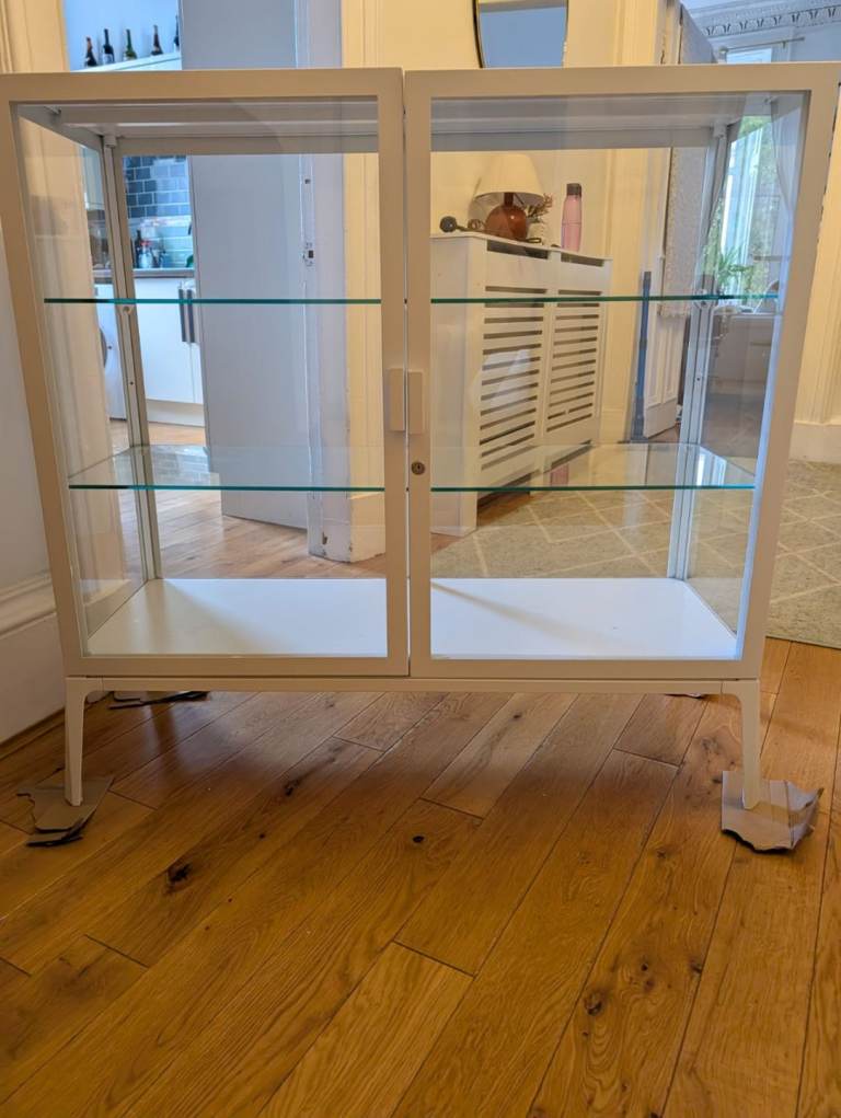 Deal - Display cabinet 