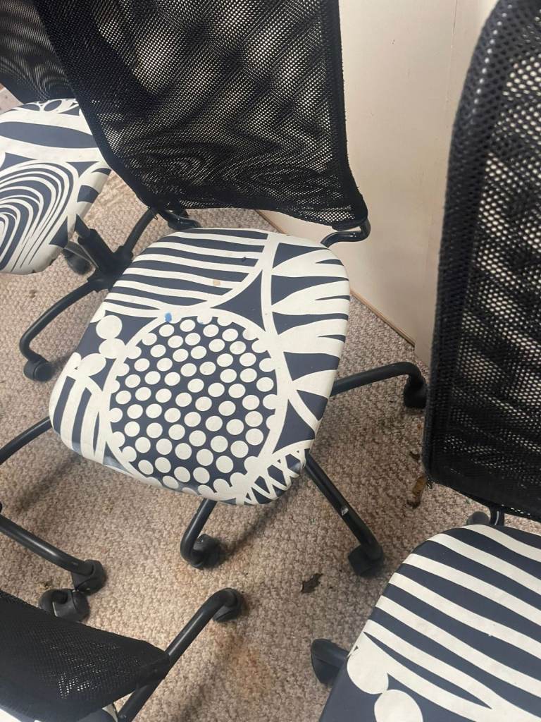 Office Chairs - Adjustable