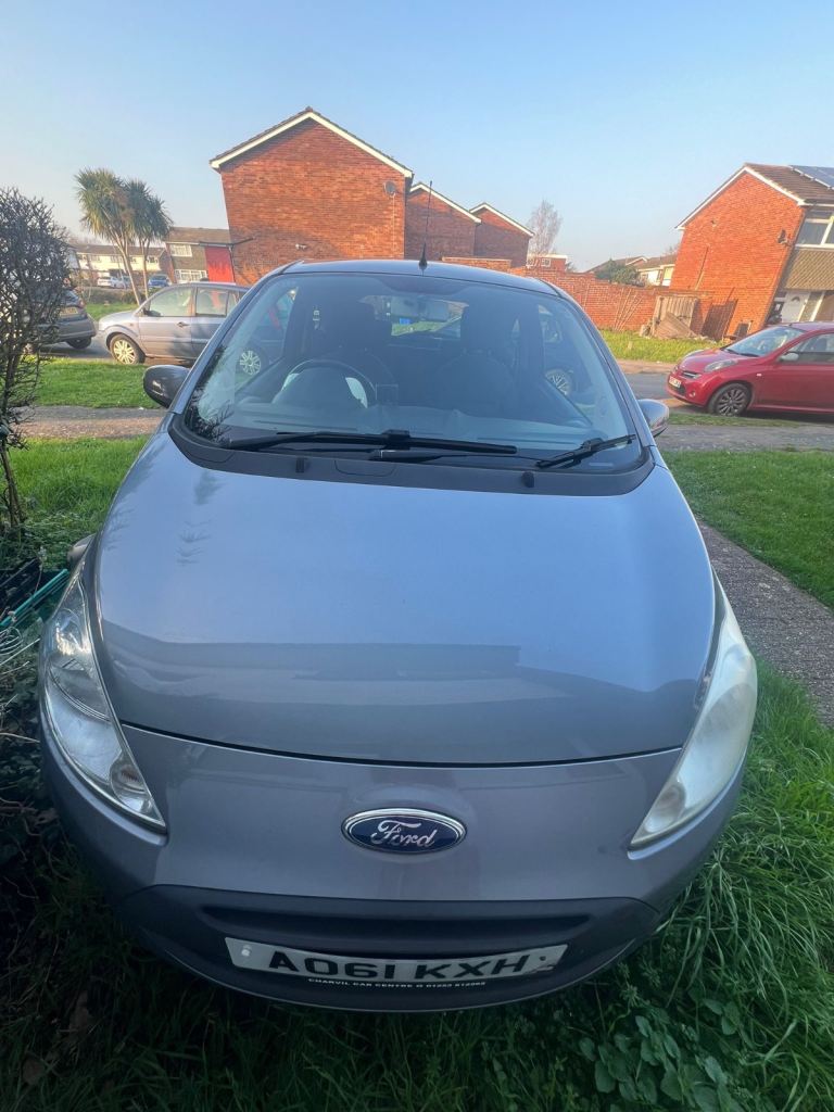 Ford, KA, Hatchback, 2011, Manual, 1242 (cc), 3 doors