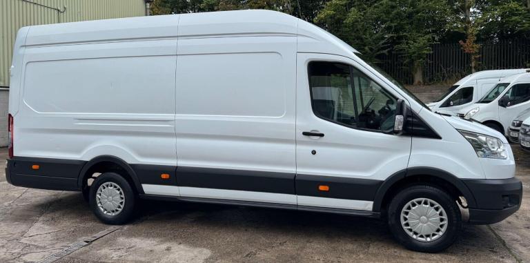 2016 Ford Transit 2.2 TDCi 350 Panel Van 5dr Diesel Manual RWD L4 H3 Euro 5 (DRW) (155 ps) PANEL ...