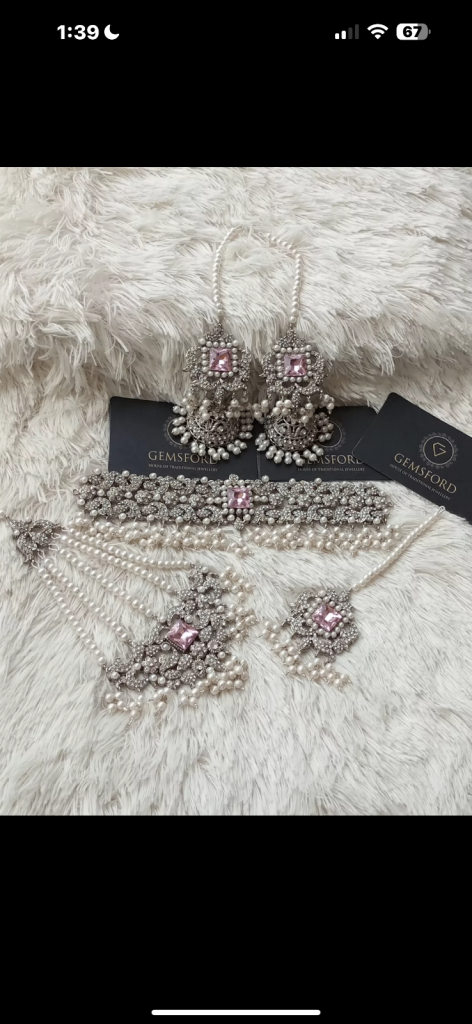 Pakistani wedding/ party jewellery set