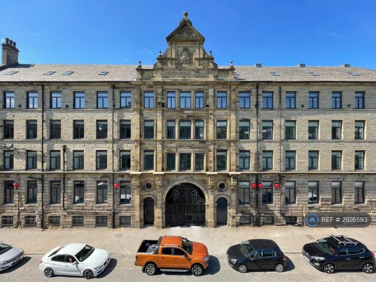 2 bedroom flat in Conditioning House, Bradford, BD1 (2 bed) (#2926593)