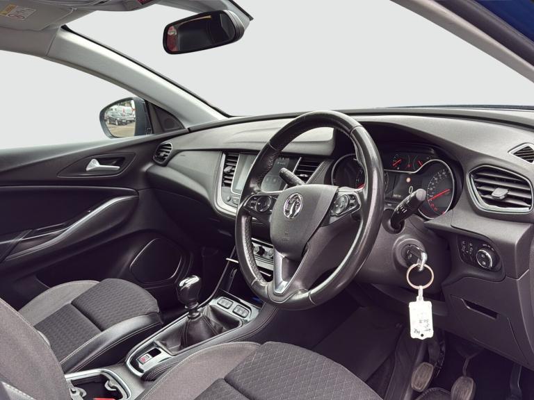 2019 Vauxhall Grandland X 1.2 Turbo GPF Sport Nav SUV 5dr Petrol Manual Euro 6