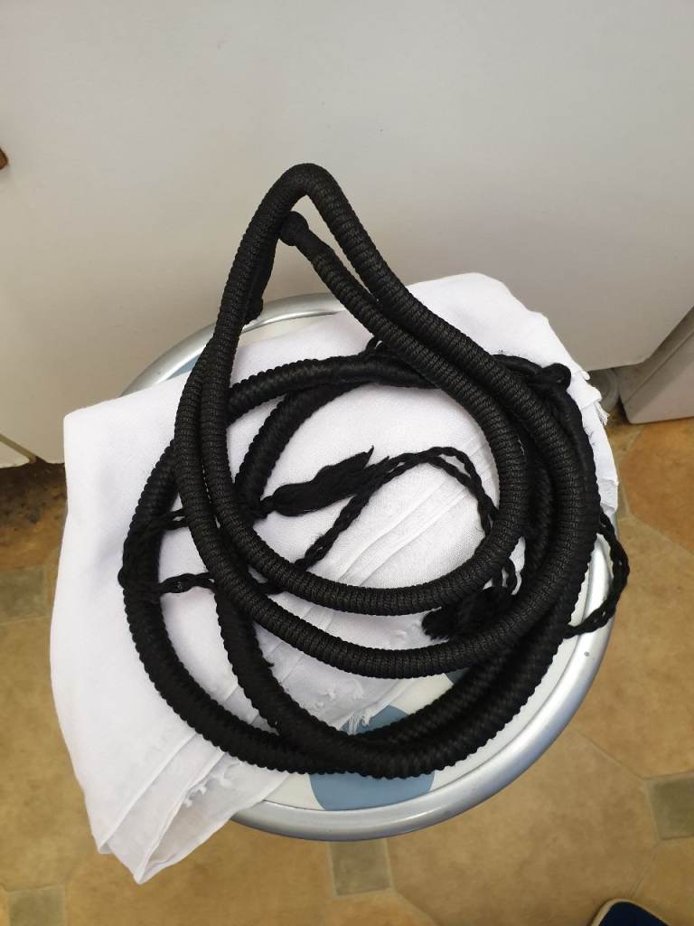 Middle Eastern mens keffiyah & agal