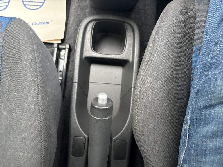 VAUXHALL AGILA 1.2 VVT SE 2014