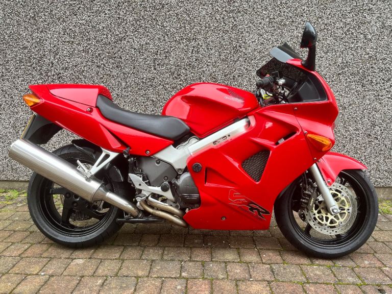 HONDA VFR 800 97 nice example many upgrades 