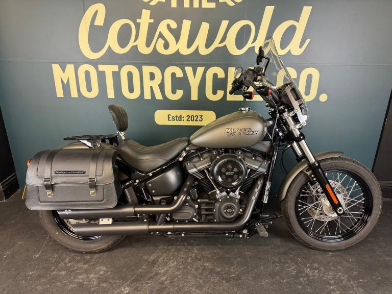 Harley-Davidson FXBB STREET BOB 1745 