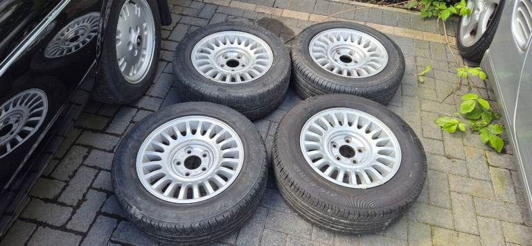Jaguar Alloy wheels & tyres
