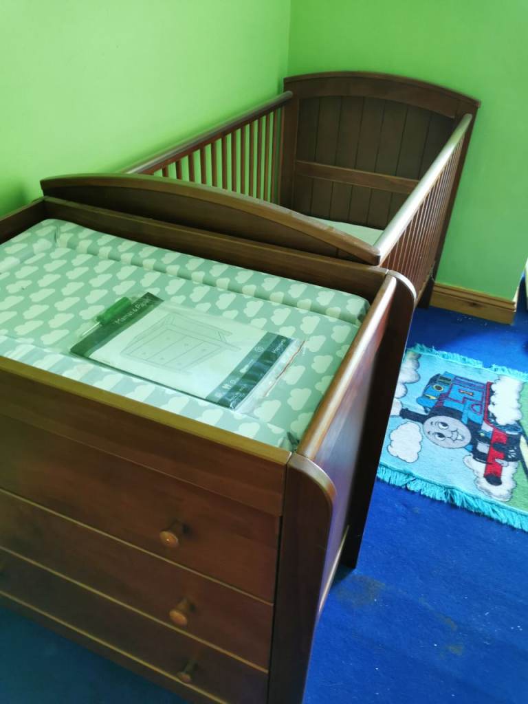 Mamas & Papas Solid Wood Cot Bed - Excellent Condition