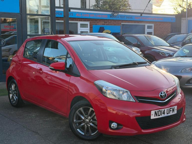 2014 Toyota Yaris 1.33 VVT-i Icon+ 5dr HATCHBACK PETROL Manual