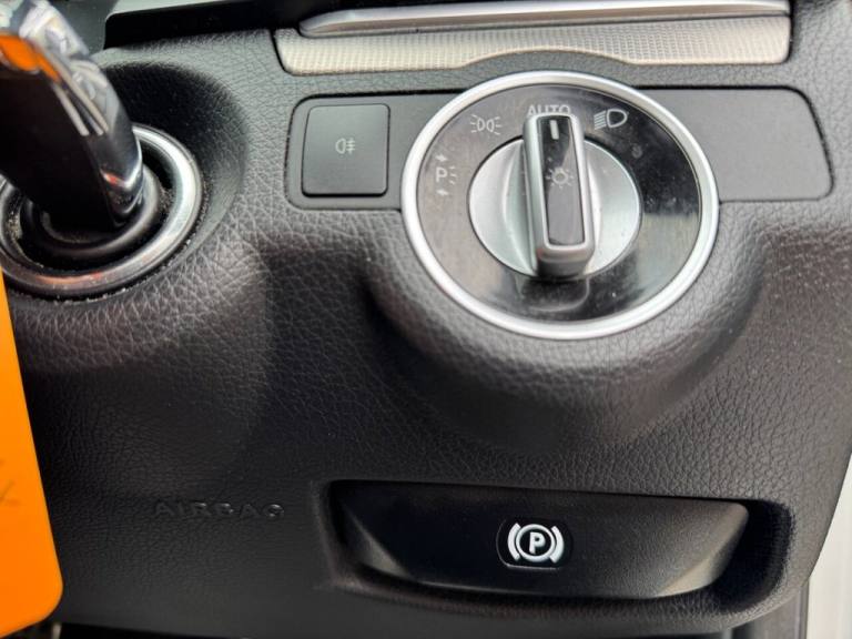 2016 Mercedes-Benz E Class 2.1 E220d AMG Line Edition Coupe 2dr Diesel G-Tronic+ Euro 6 (s/s) (17...