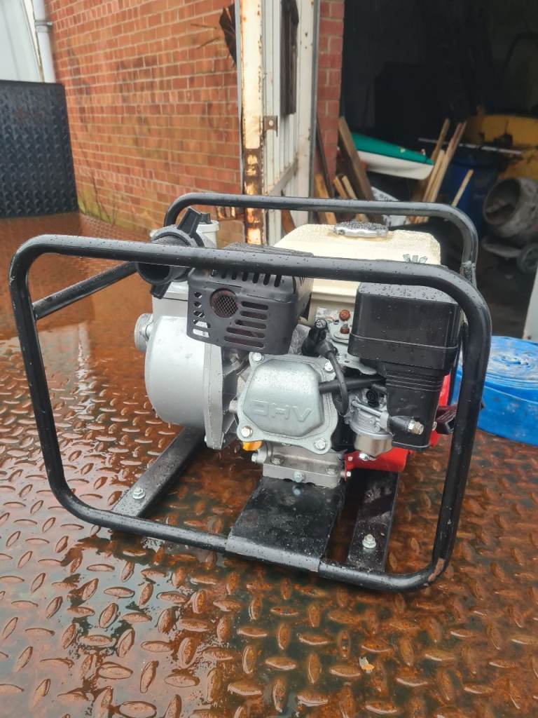Honda petrol water pump