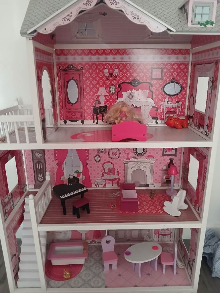 Dolls house