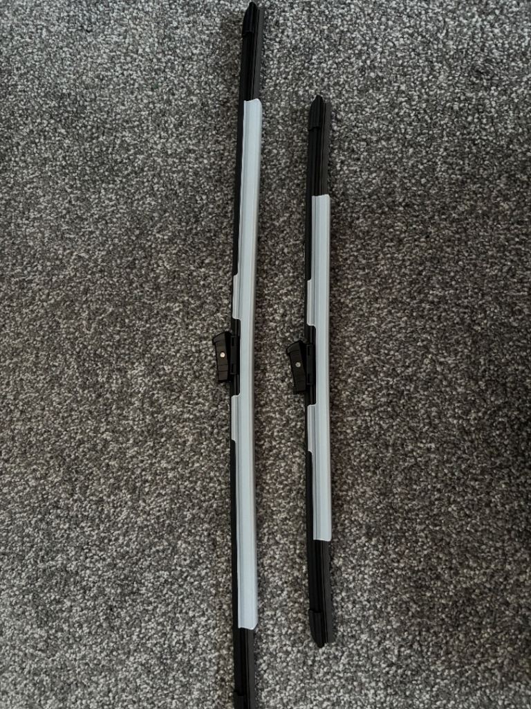 Halfords front wiper blades - brand new 