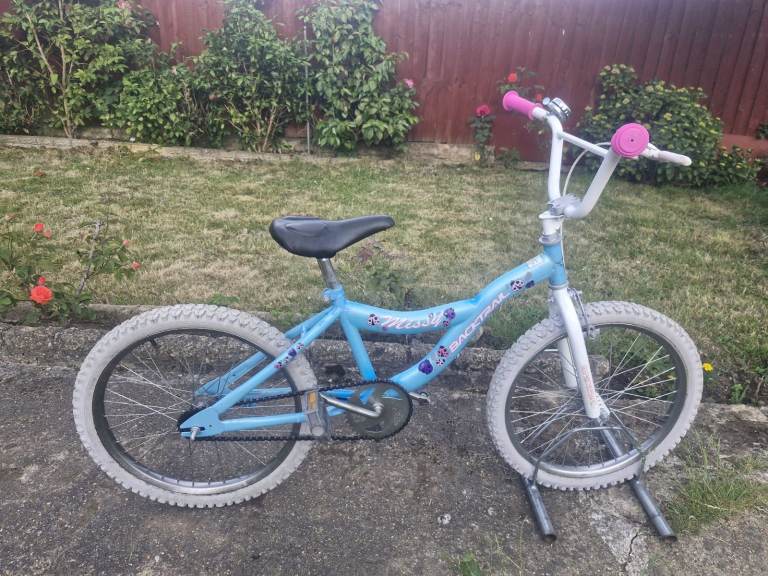  KIDS GIRLS CHILDREN BACKTRAIL MISSY 20 INCH WHEELS BIKE BICYCLE