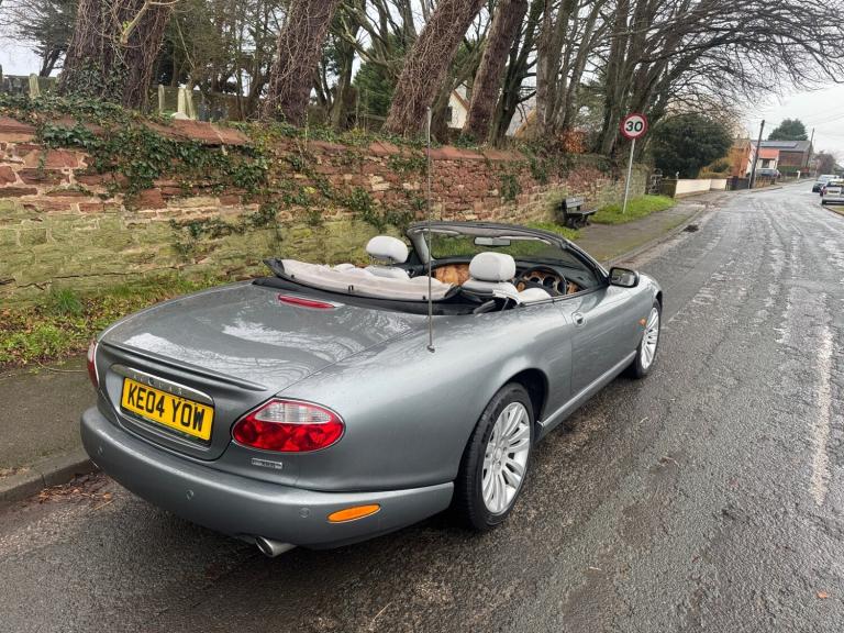 2004 Jaguar XK8 4.2 2dr Auto CONVERTIBLE Petrol Automatic