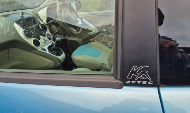 Ford, KA Zetec Hatchback, 2009 Low Mileage 