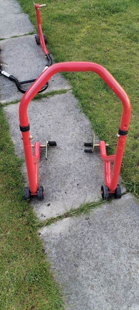 Front & rear motorbike paddock stands