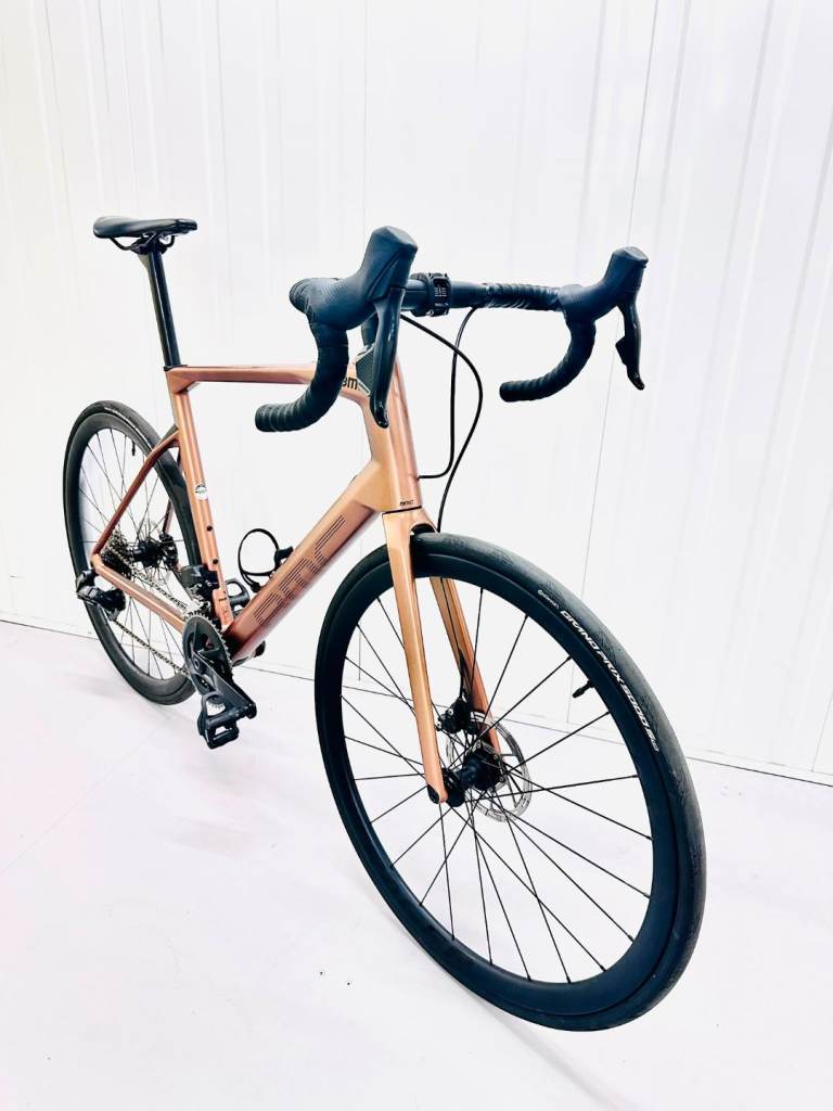 DY Carbon BMC Roadmachine 04 Sram Rival eTap AXS Disc Road Road Bike Size/L